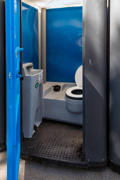 Portable Toilet Options We Offer in St Ignace, MI