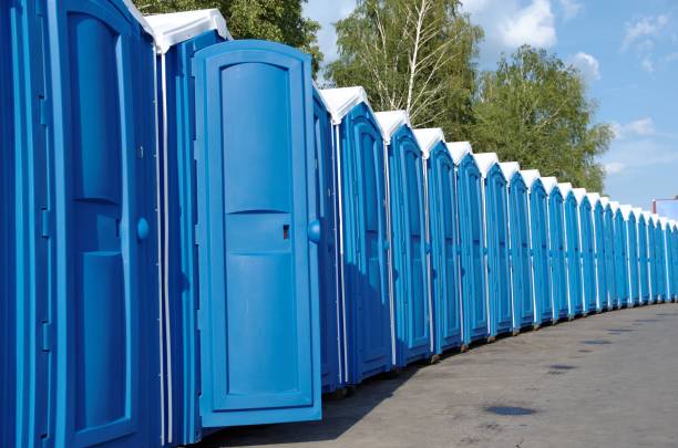 Best Porta potty delivery and setup  in St Ignace, MI